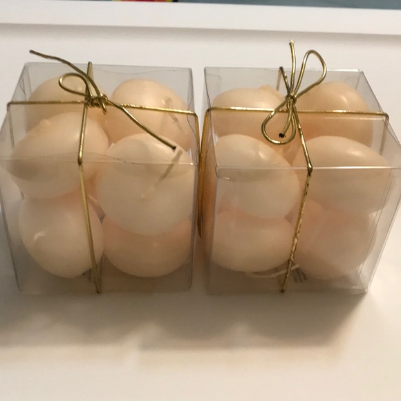 $9 item or bundle 3 $9 items for $21 offer- Floating Candles- 2packs - Picture 1 of 4